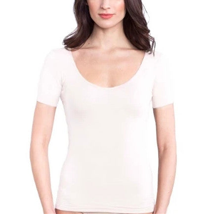 Sweatproof Undershirt for Women with Underarm Sweat Pads Scoop Neck TEE